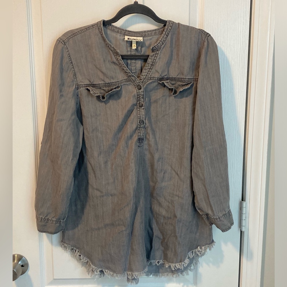 Hester‎ & Orchard Chambray Raw Hem Tencel Shirt